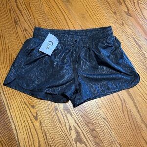 Zyia Black Bomber Shorts Size Large NWT